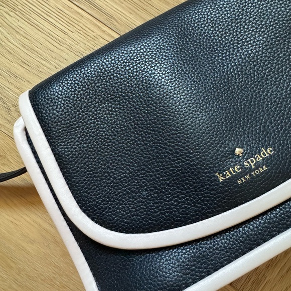Kate Spade Black and Cream Crossbody Bag - Picture 4 of 5